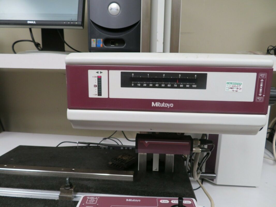 Mitutoyo CS3000 Formtracer Contour & Surface Roughness Measuring