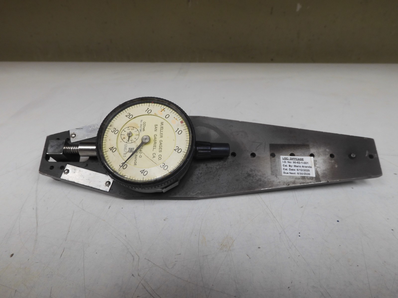 Mueller Gage Model 2004 Shallow Diameter Groove Gage .4"-8."/.01mm - QG56