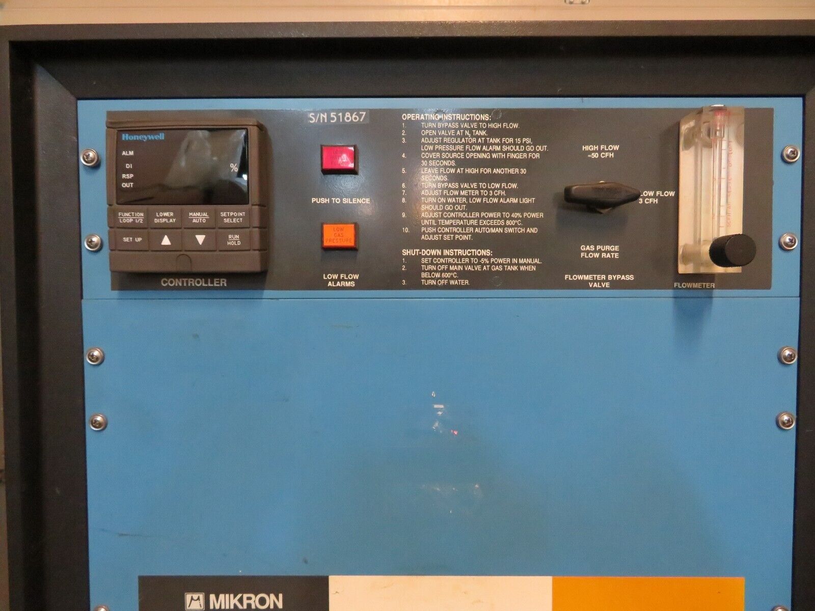 Advanced Energy Mikron M390 Ultra-fast Blackbody Calibration Sources 300 - 3000C - Image 3