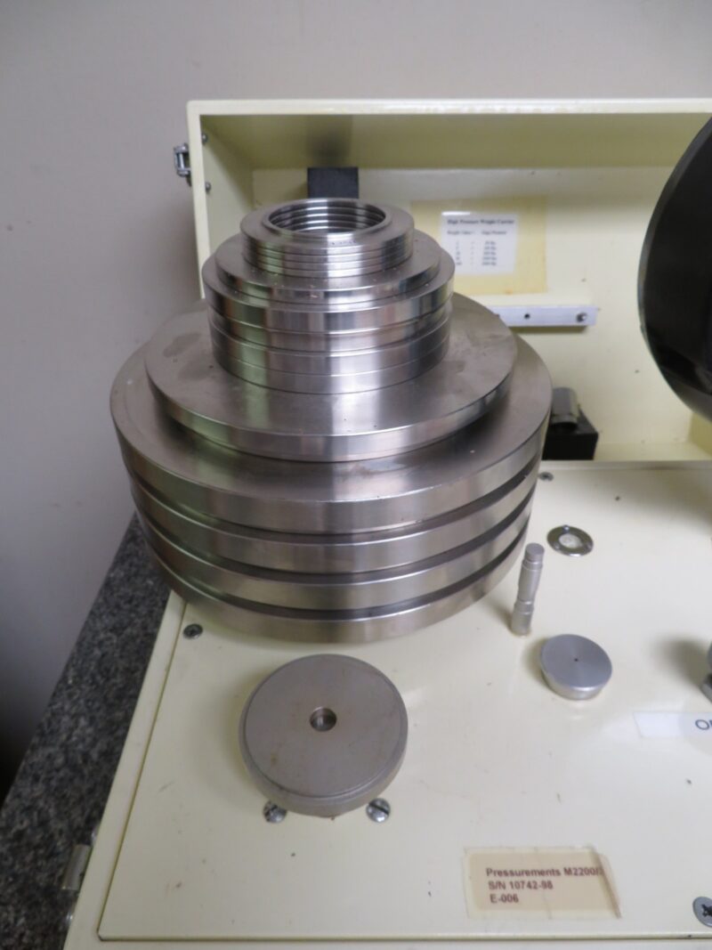GE Pressurements M2200/3 10 - 10000 PSI Pressure Precision Deadweight Tester - Image 3