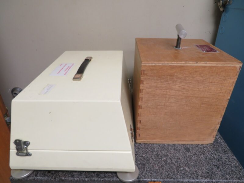 GE Pressurements M2200/3 10 - 10000 PSI Pressure Precision Deadweight Tester - Image 6