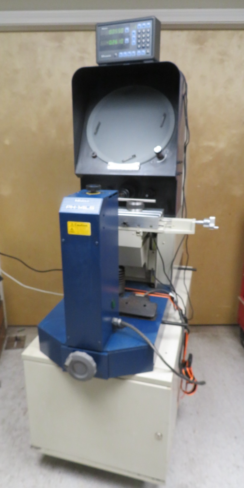 Mitutoyo 172-804A PH14LS 14 Optical Comparator w/ KA Counter & base cabinet QH27