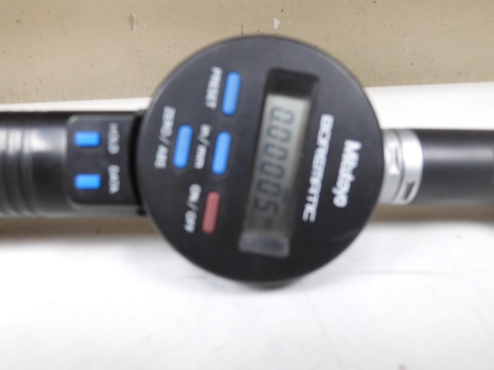 Mitutoyo Borematic - model 568 - Digimatic Bore Gages 1.6-2"/.00005"- QF57 - Image 3