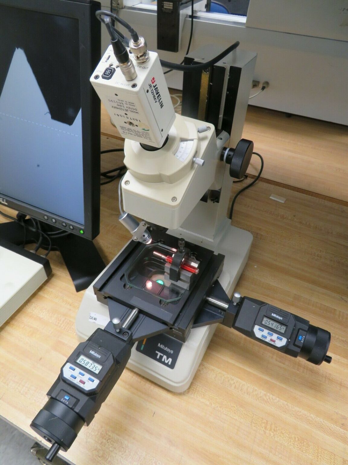 Mitutoyo Model 176811A Toolmaker's Microscope w/ Mitutoyo Digital Mics