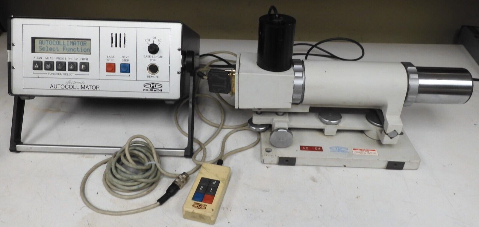 Moller-Wedel - Model 219-501-107 - Electronic Autocollimator - PJ82