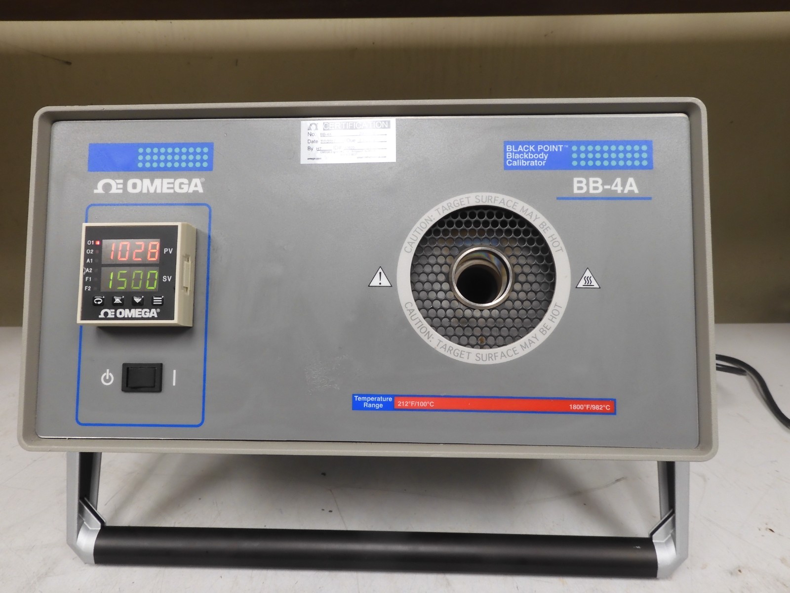 Omega - model BB-4A - Black Point Blackbody Calibrator - 212-1800°F - QJ52