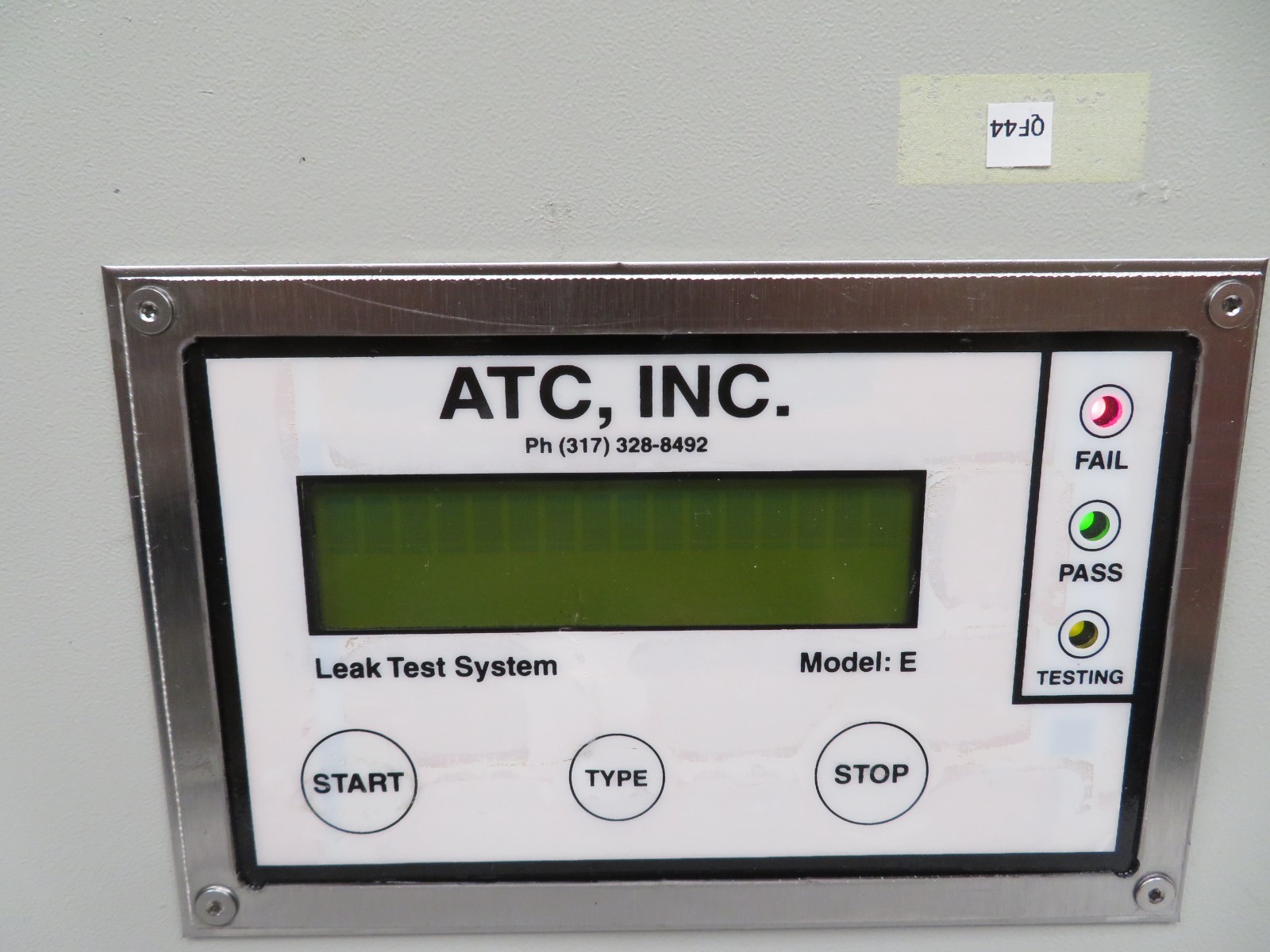 Pfeiffer Vacuum Inc. ATC IL2-010U-010T Leak Test Set QF44 - Image 3