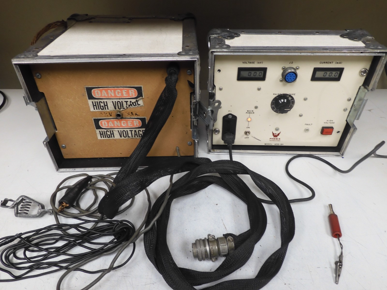 Phenix - model 635-5P - Dielectric Test Set AC - QF76