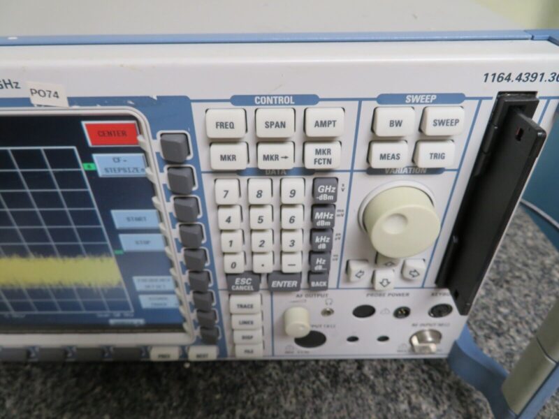 Rohde & Schwarz FSP30 9 kHz to 30 GHz Spectrum Analyzer PO74 - Image 4