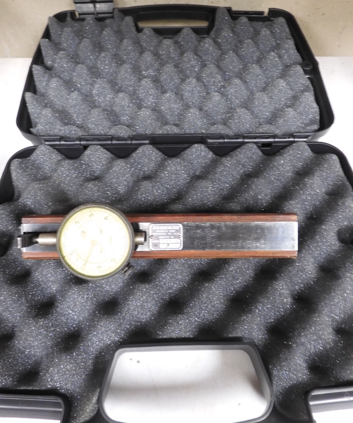 Federal Gage - Model 36P - Shallow Diameter Gage 1-8"/.0001" - QK53