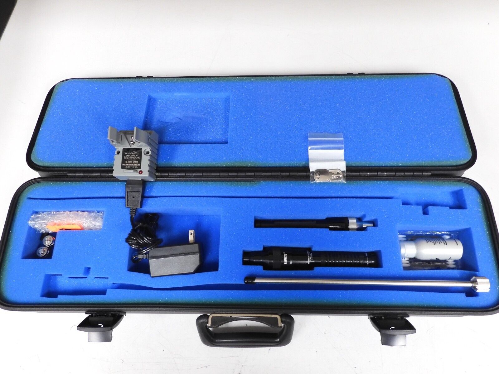 Hawkeye Borescope Accessory Kit 2 lights, charger, cleaning kit, etc