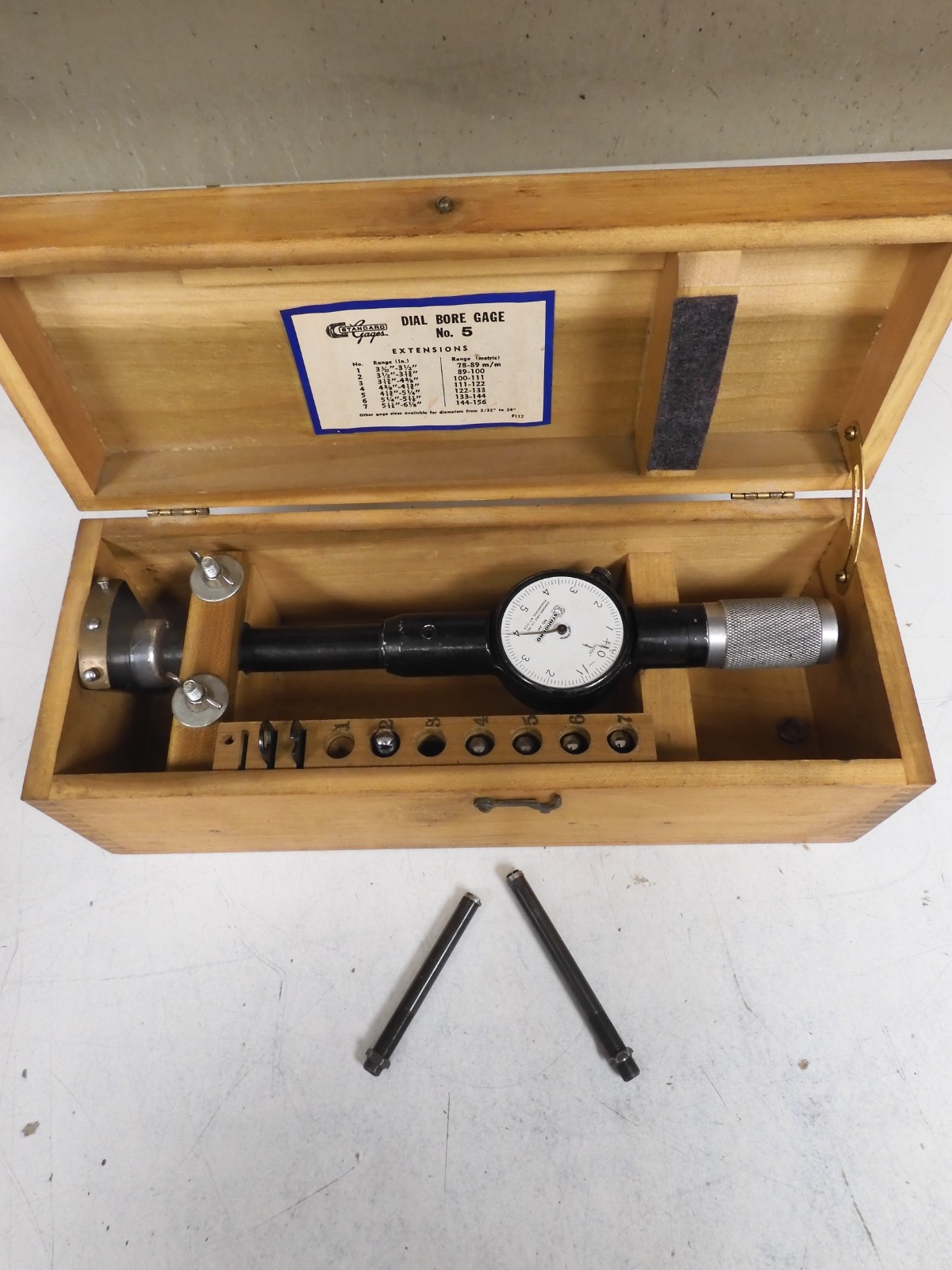 Standard Digital Bore - 3 3/32 - 6 1/8"/ .0001" with 7 tips & wooden case - QL25