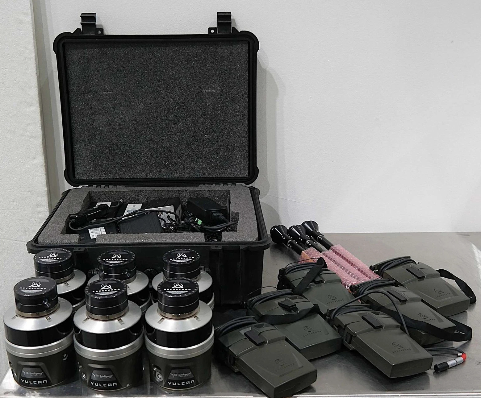 Trimble - Arcsecond Vulcan Spatial Measurement System Metrology GPS in cases - Image 3