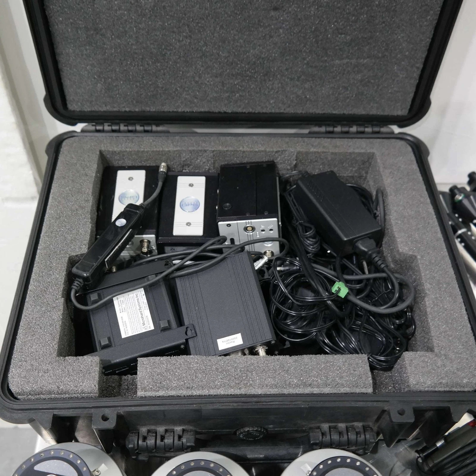 Trimble - Arcsecond Vulcan Spatial Measurement System Metrology GPS in cases - Image 8