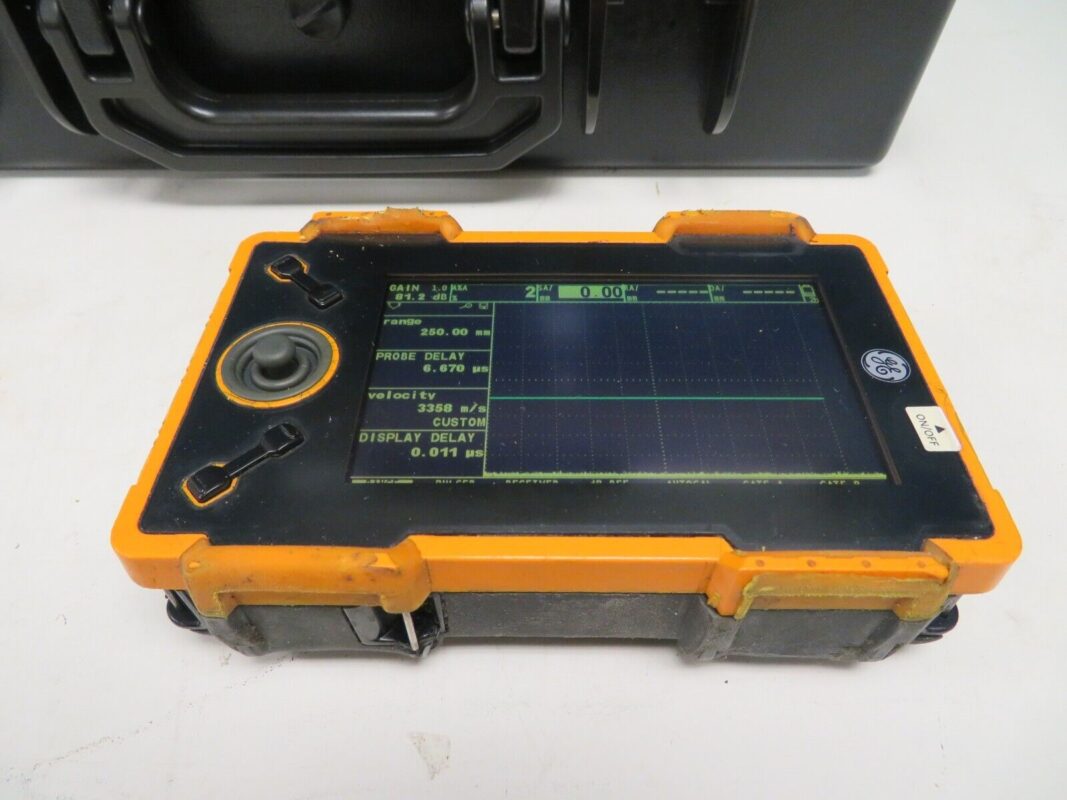 GE KrautKramer DMS GO Ultrasonic Thickness Gauge DMSGO w/ Sensors PA71