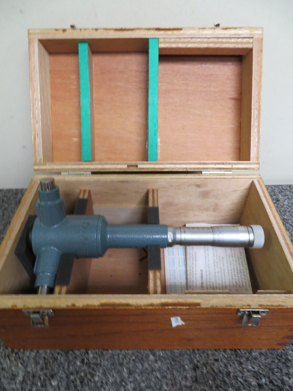 MITUTOYO 368 Holtest 3 point Bore Inside Micrometer 5-6″ Range 0.0002″ PV16