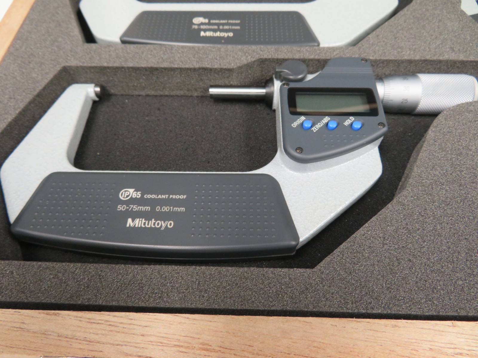 Mitutoyo IP65 Micrometer Set 293-963-30 0-100mm .001mm QK32 - Image 4