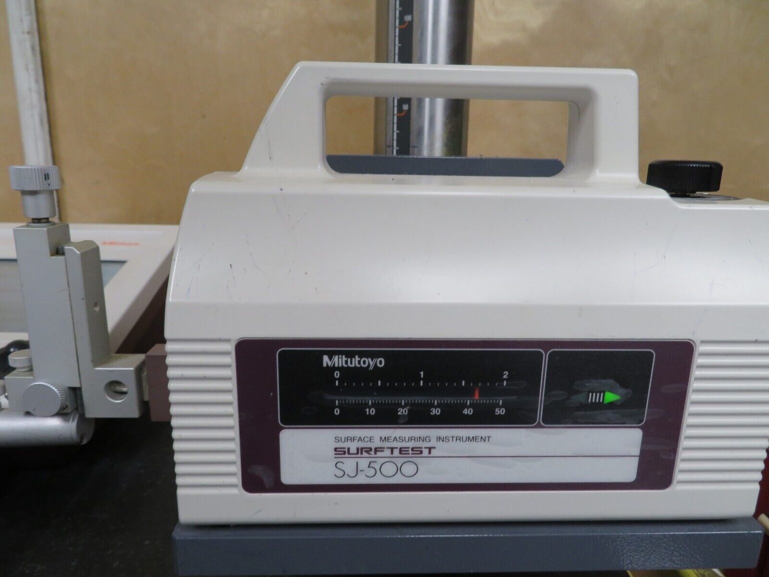 Mitutoyo Model SJ500 Surface Measurement Analyzer Profilometer