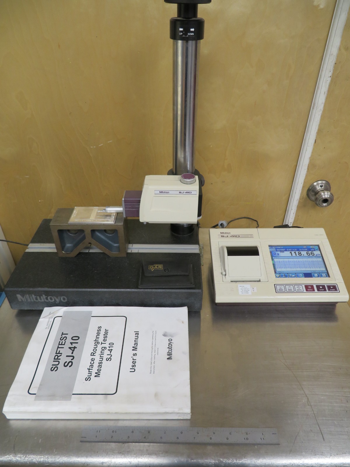 Mitutoyo SJ-410 412 Surftest Surface Roughness Profilometer 2" / 50 mm, 4mN QK16