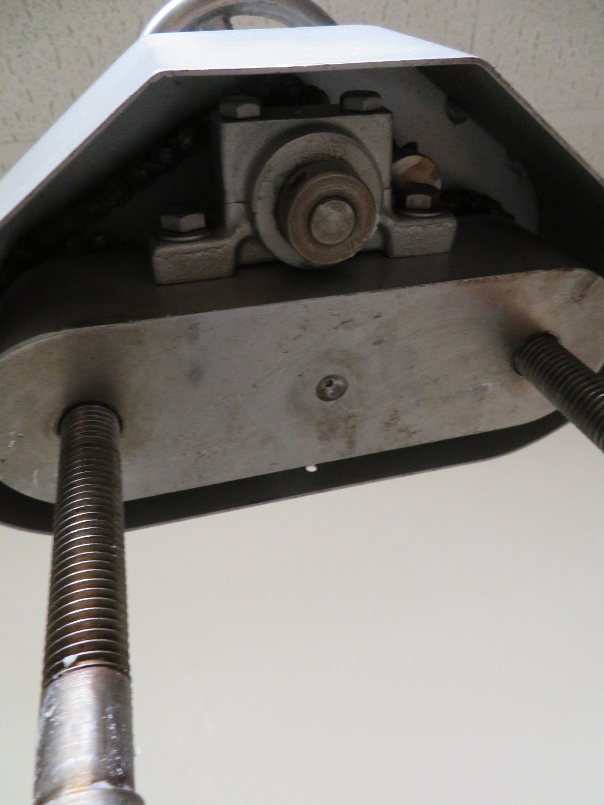 Morehouse UCM-10 Universal Force Calibration Machine 10K ASTM E74, ISO 376 - Image 8