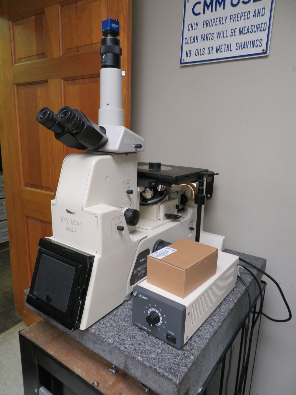 Nikon Epiphot 300 Inverted Metallograph Metallurgical Microscope